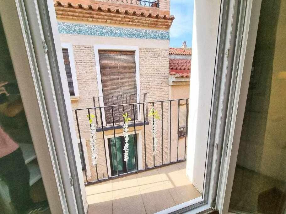 Temple Del Pilar Comotucasa Zaragoza Luaran gambar